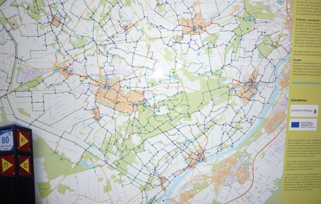 De kaart van het wandelroutenetwerk