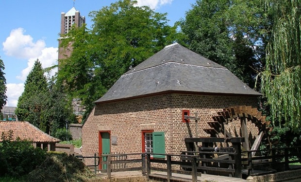 Baarlo - De Watermolen van Kasteel d'Erp